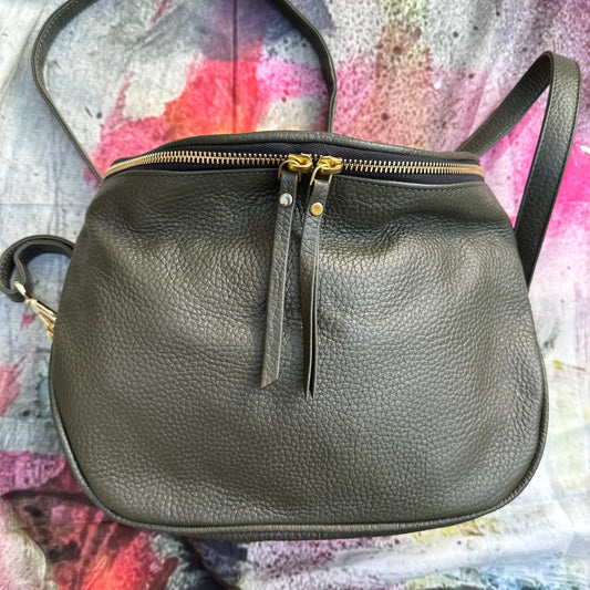 The Studio Curve Bag - Khaki