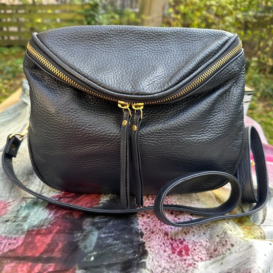 The Studio Curve Bag - Ink